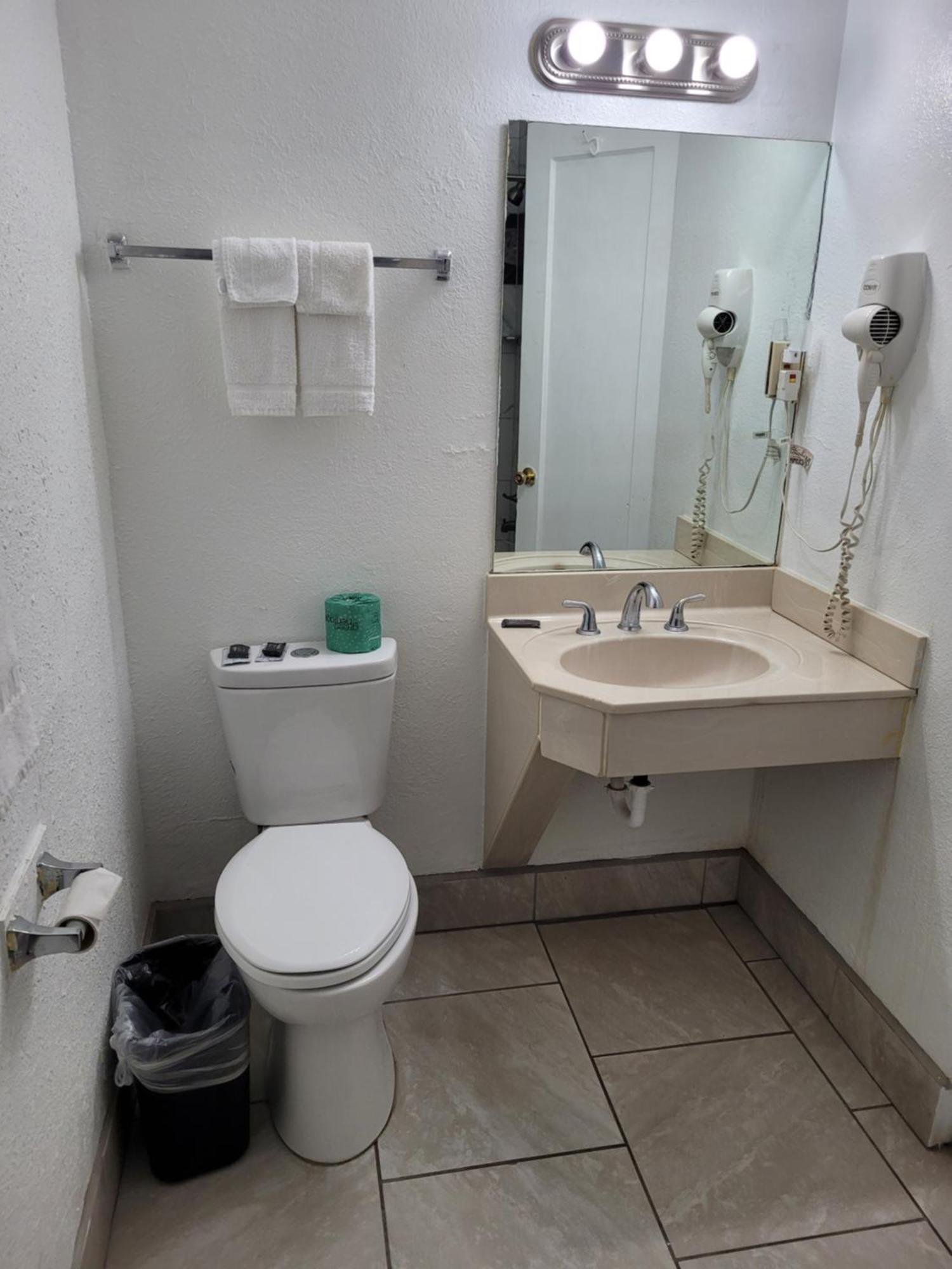 Sands Motel Portales Extérieur photo